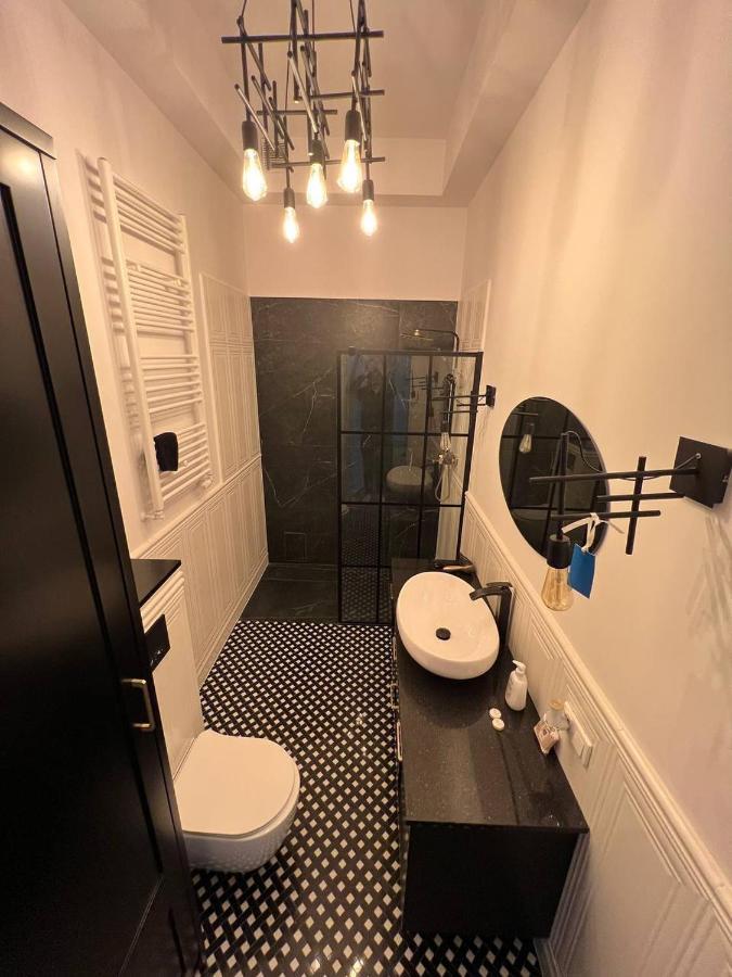 Luxury Apartment In The City Center , Wi-Fi - By Hik Apartments Varsóvia Exterior foto