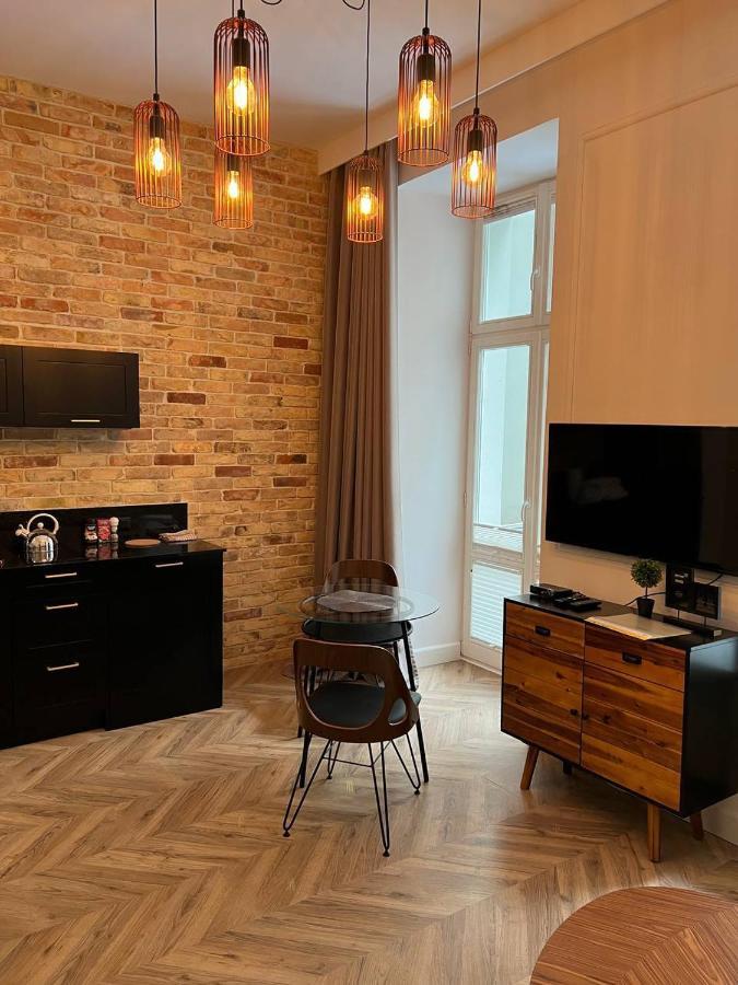 Luxury Apartment In The City Center , Wi-Fi - By Hik Apartments Varsóvia Exterior foto